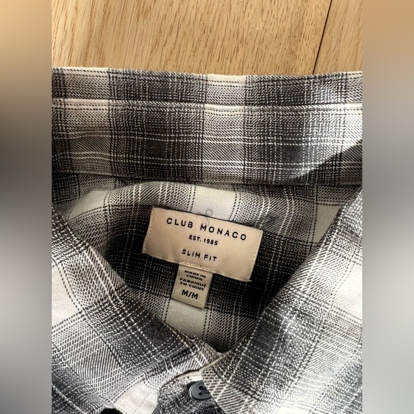 Club Monaco Button Down Plaid Shirt (Medium Slim) - Picture 3 of 3